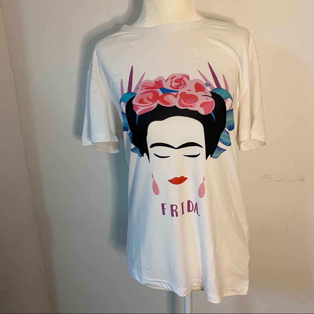 Frida Kahlo tee